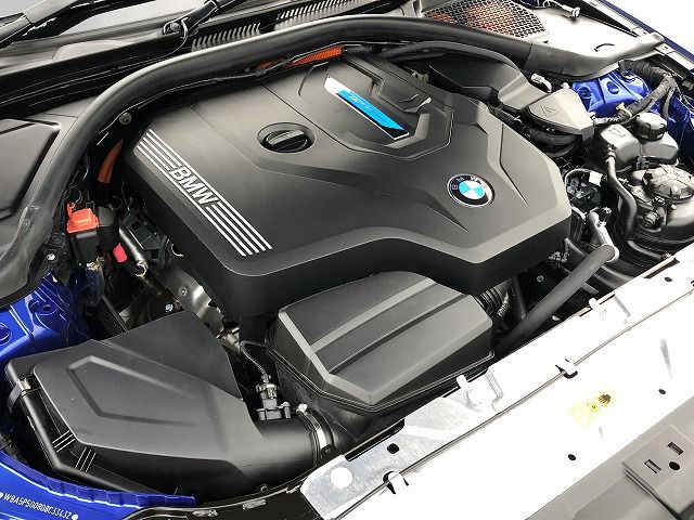 G20 330e Saloon RHD MX