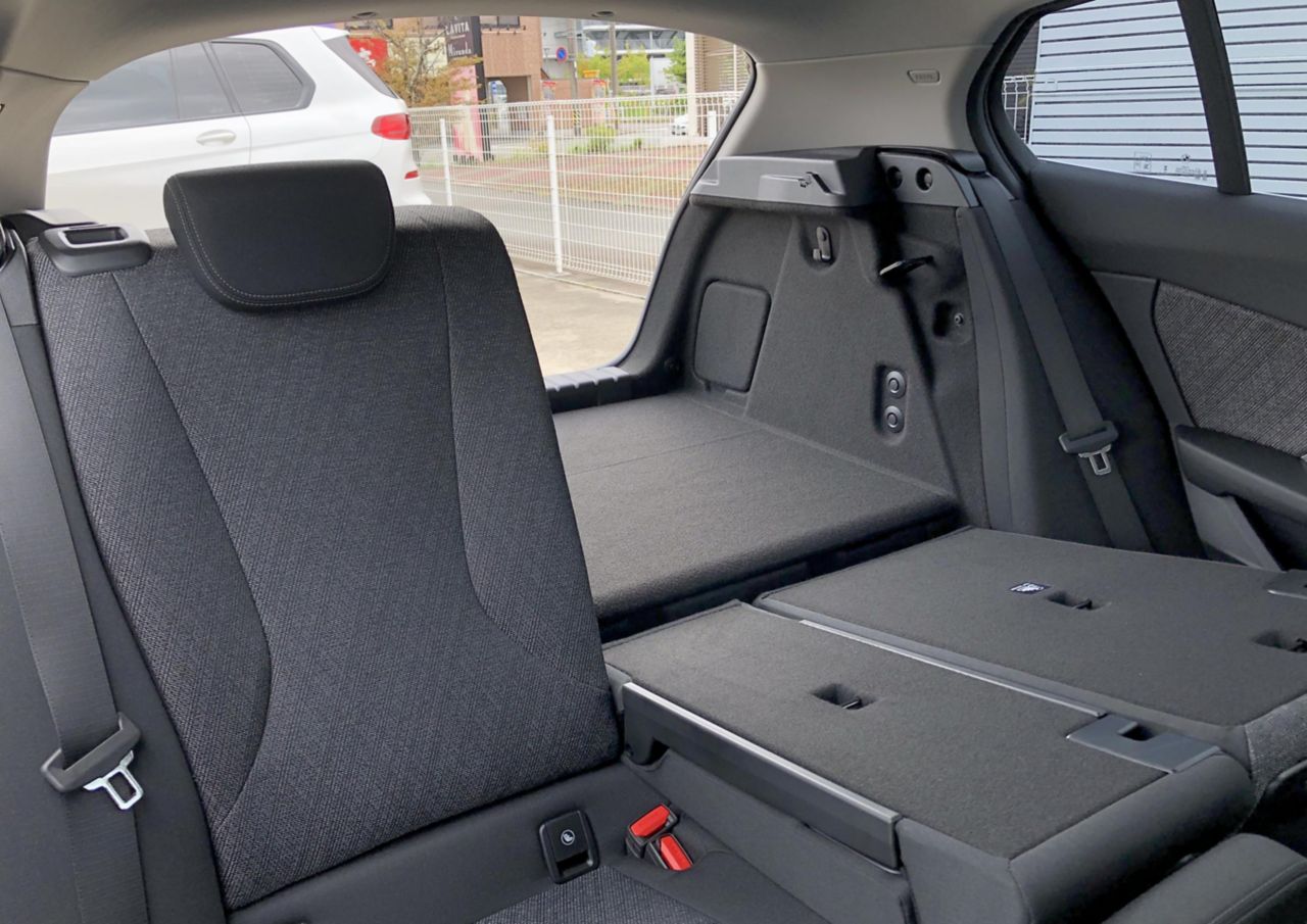 120 Sport Sports Hatch