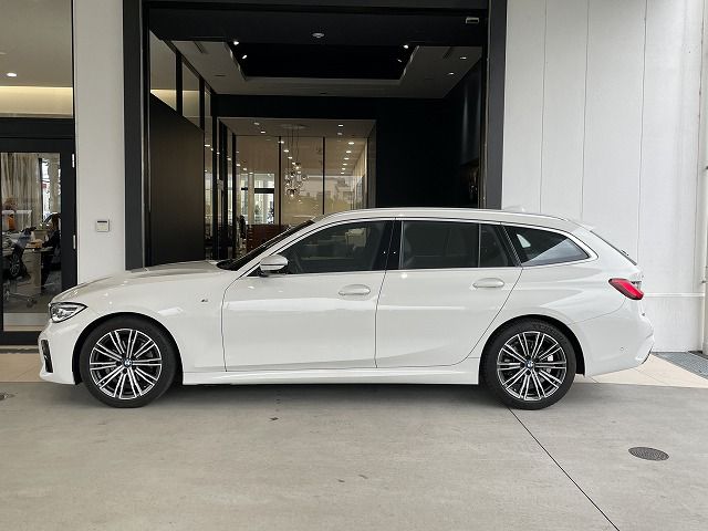 G21 320d xDrive Touring RHD