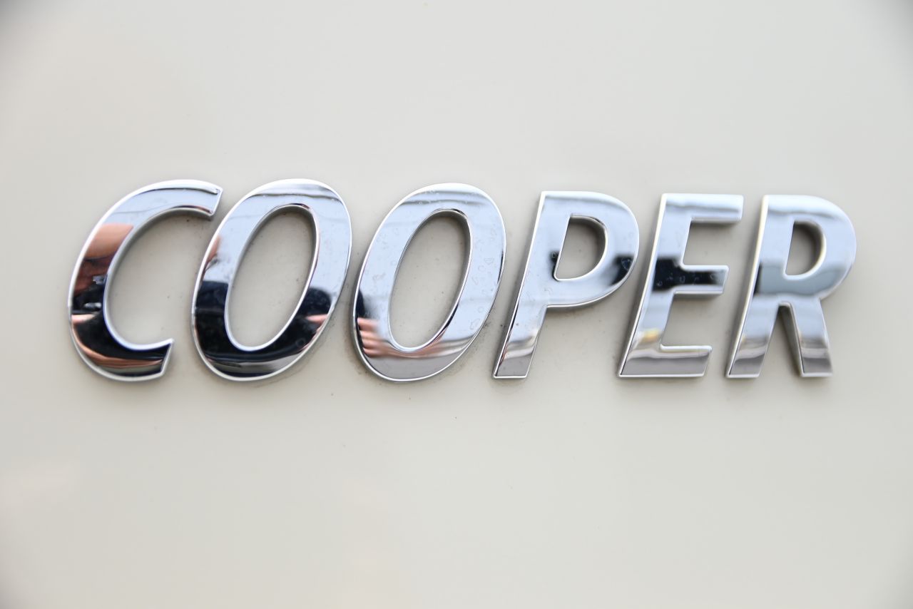 F55 MINI Cooper 5-Door Hatch LCI