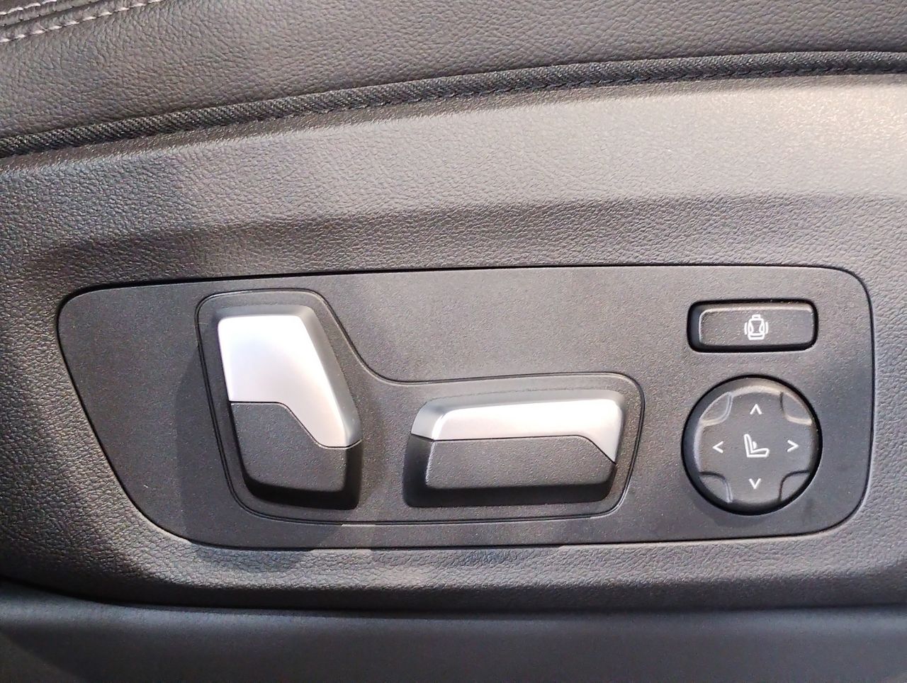 G01 X3 xDrive20d RHD ZA LCI