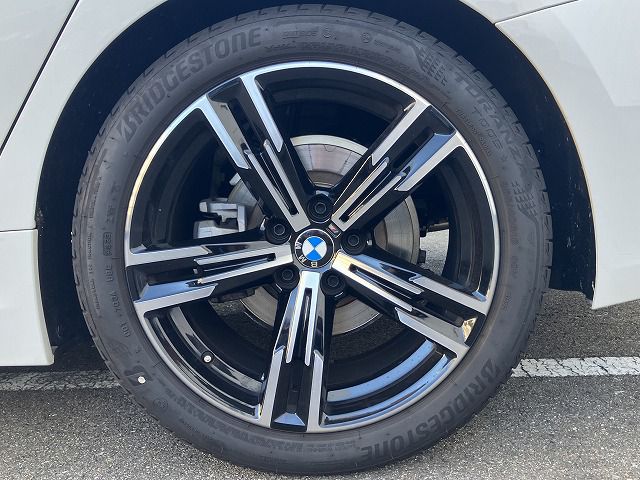 G20 320i Saloon LCI RHD MX