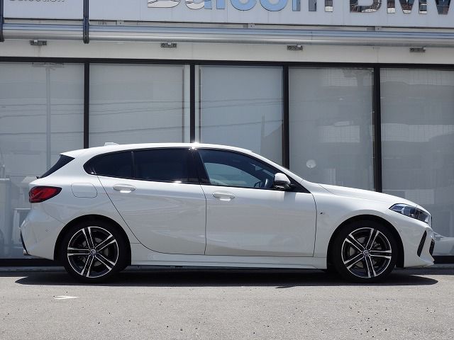 F40 118d Sports Hatch 5-door B47 2.0d