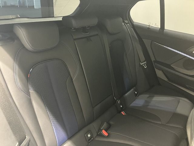 F40 118d Sports Hatch 5-door B47 2.0d