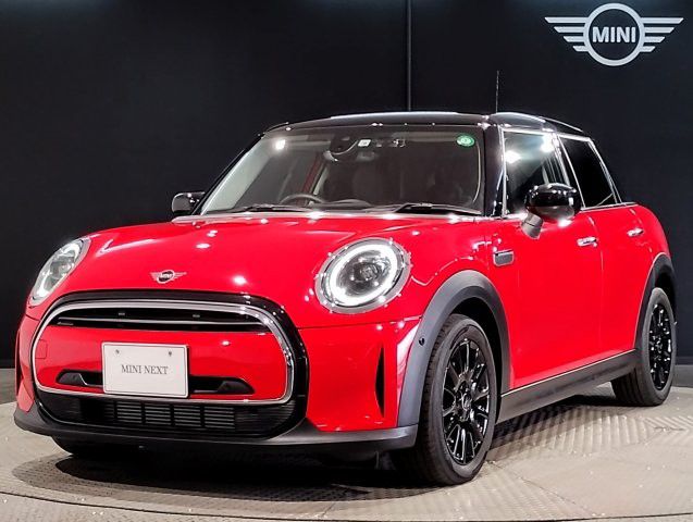 MINI COOPER D 5 DOOR.