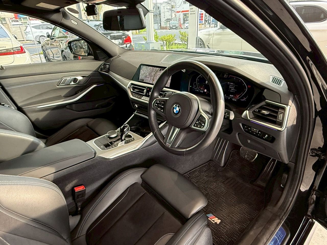 G21 318i Touring