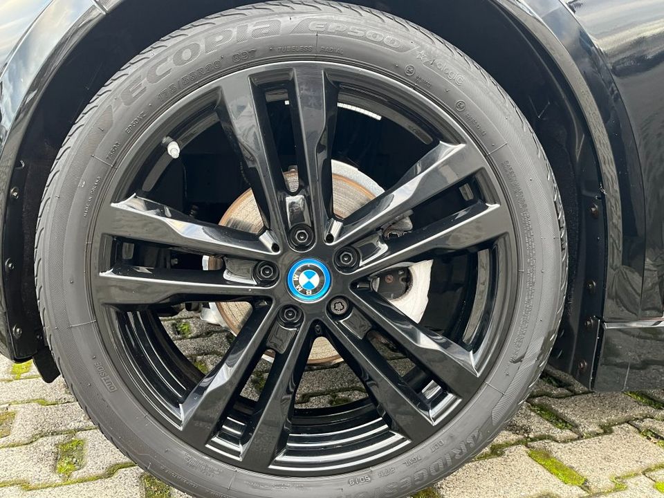 BMW i3s