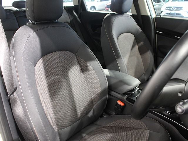 MINI CLUBMAN COOPER D