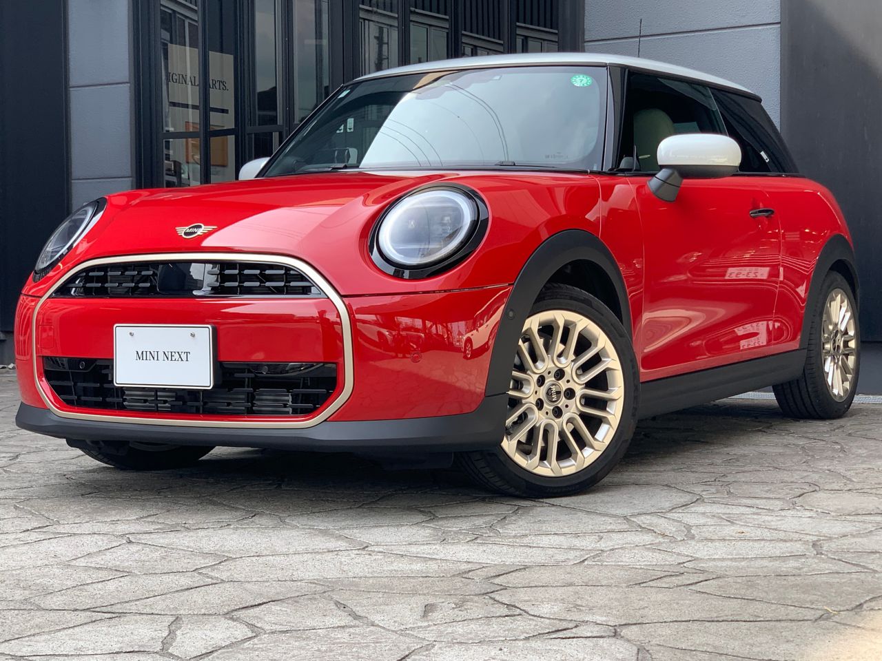 F66 MINI Cooper C 3Dr