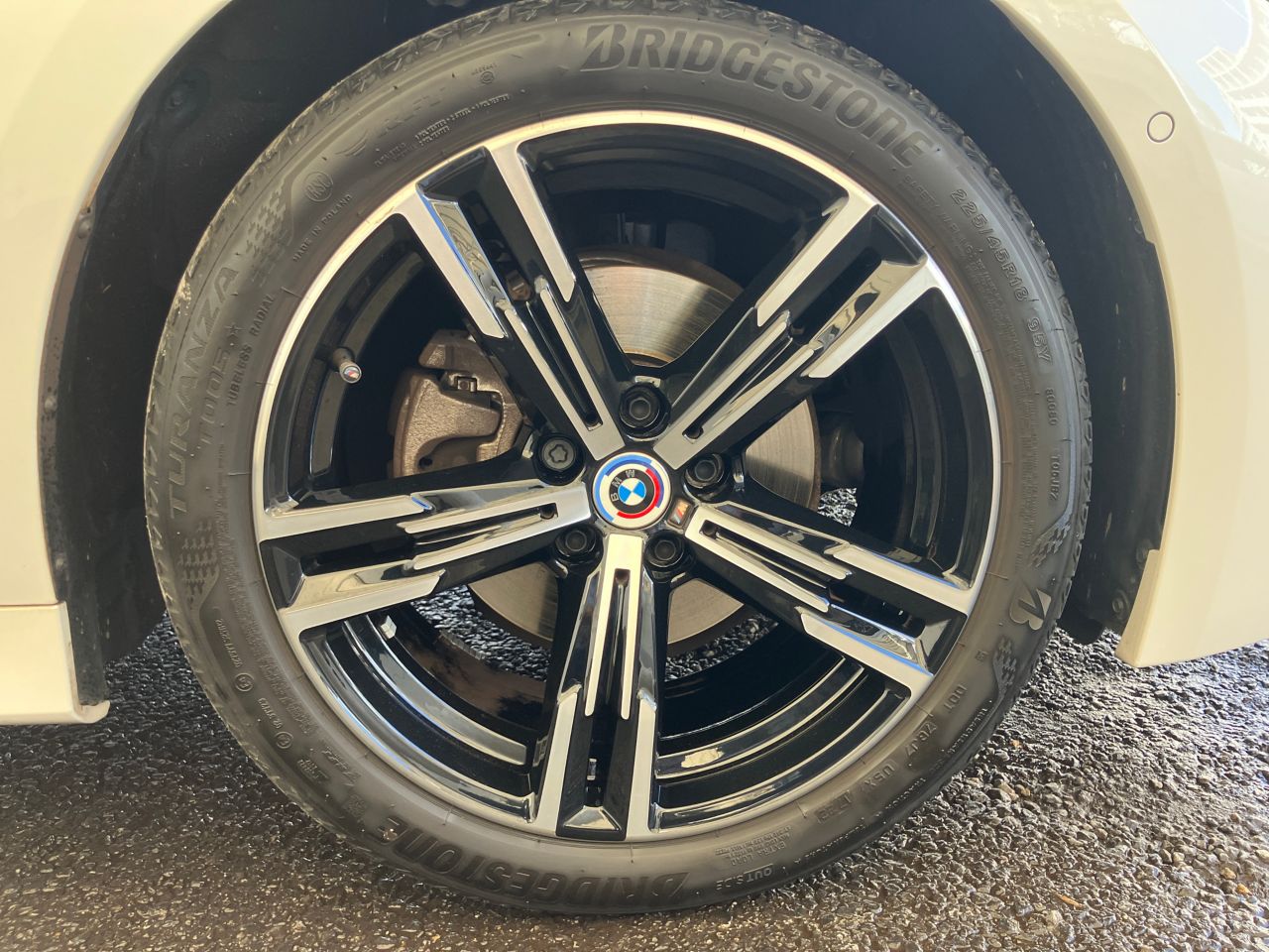 320d xDrive Berline RHD