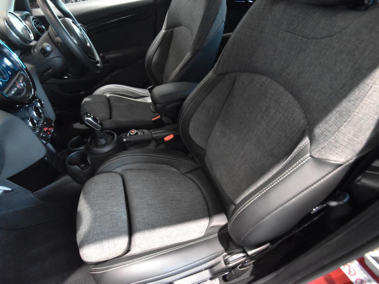 F55 MINI Cooper 5-Door Hatch LCI