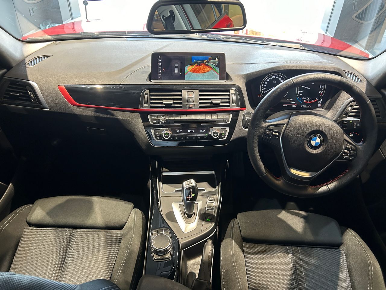 118 5DOOR RHD