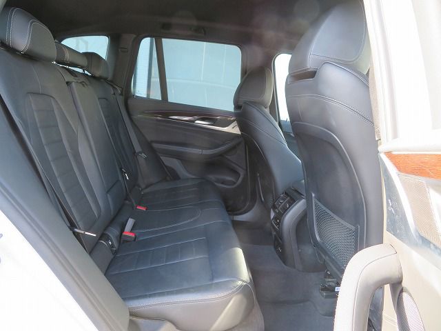 G01 X3 xDrive20d RHD ZA LCI