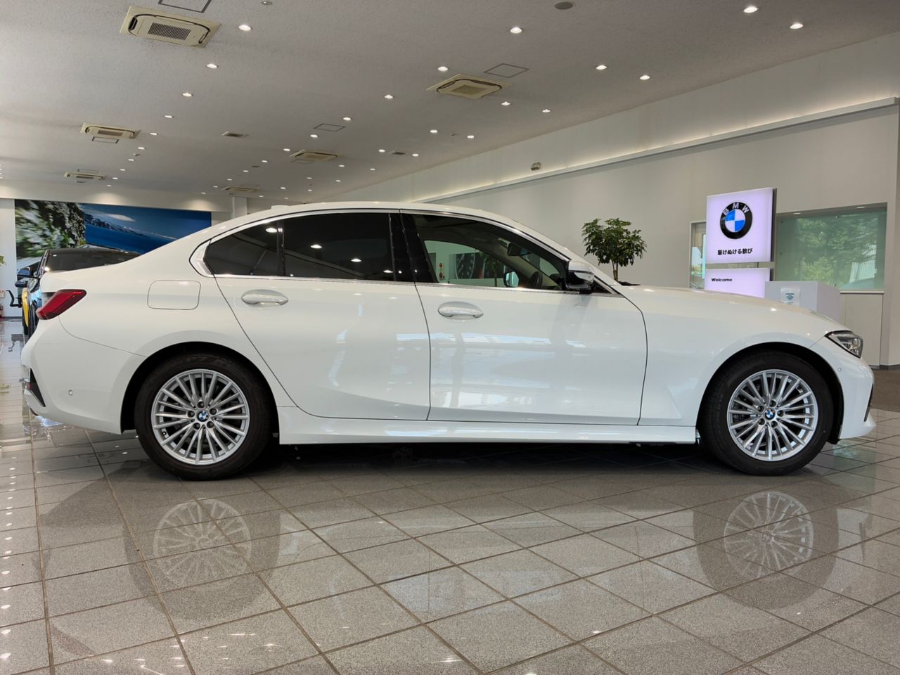 G20 318i Saloon RHD MX