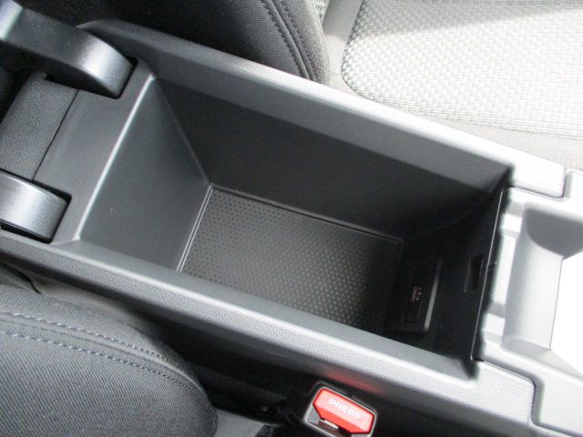 F40 118d Sports Hatch 5-door B47 2.0d