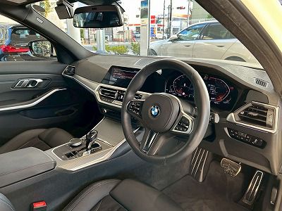 G21 320d xDrive Touring RHD