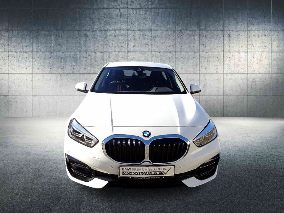 BMW 118