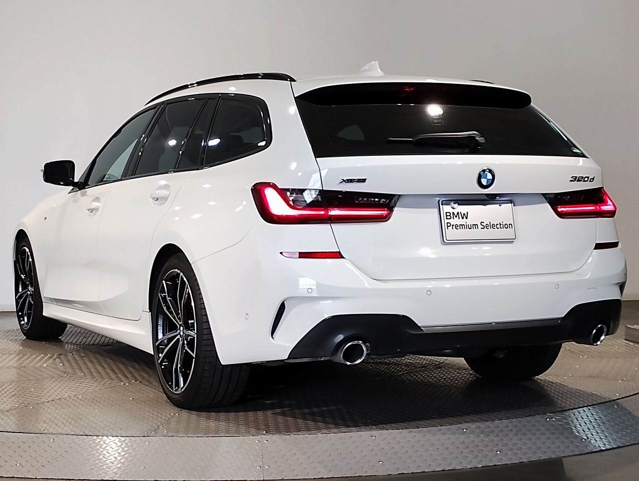 G21 320d xDrive Touring RHD