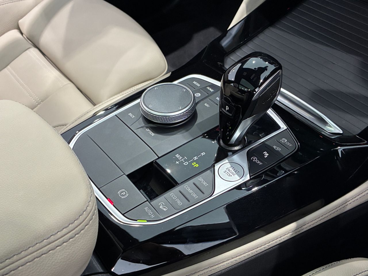 X4 xDrive20d RHD