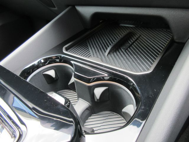 520i Sedan RHD