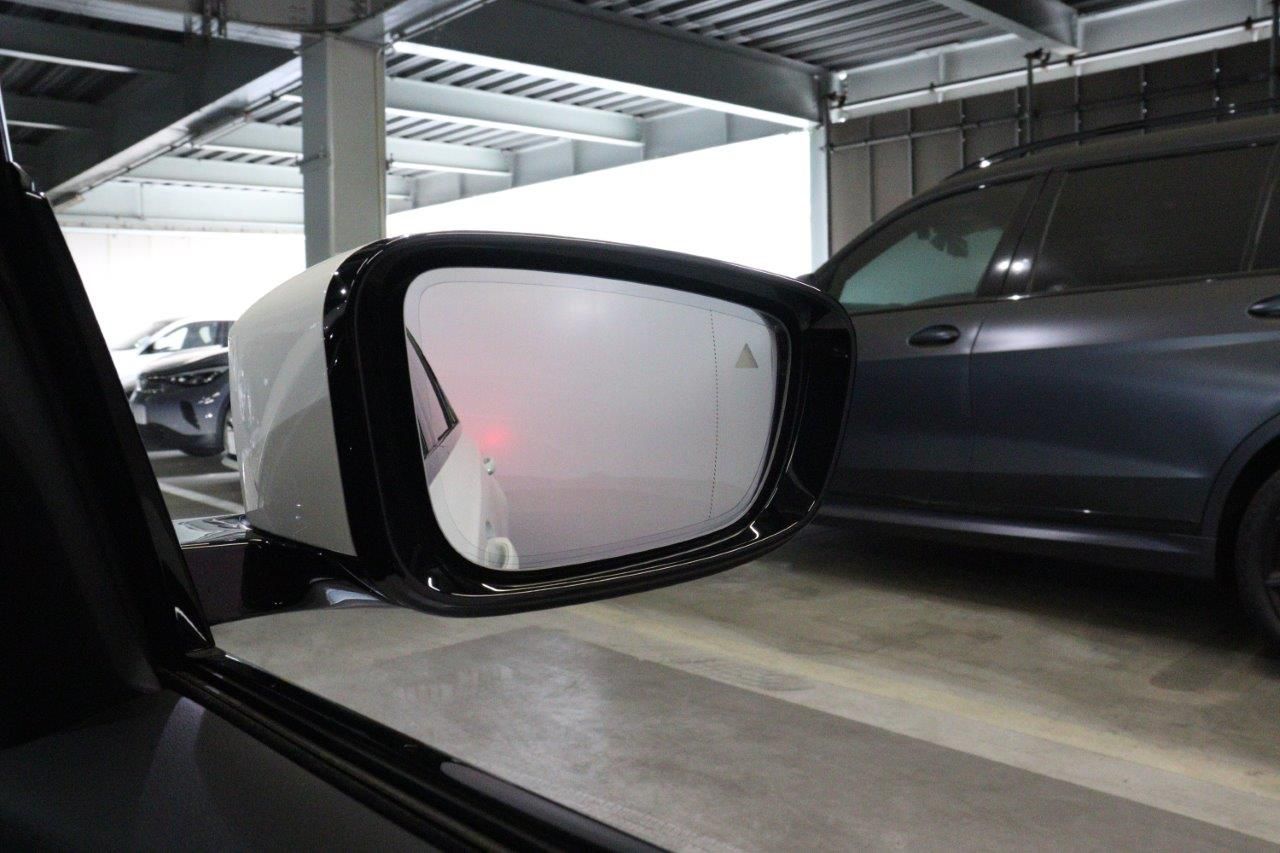 320d xDrive Berline RHD