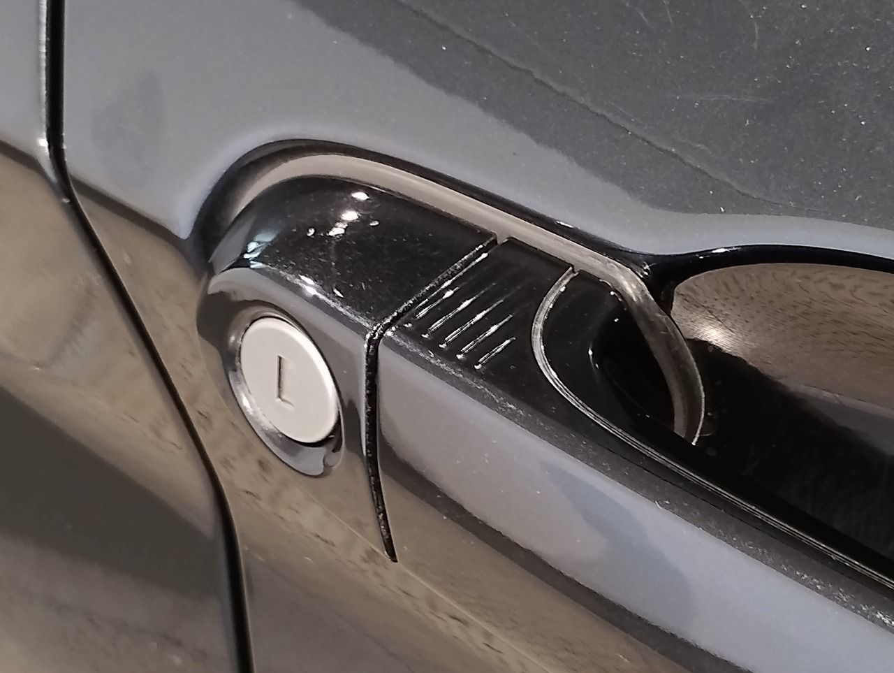 118D 5DOOR RHD