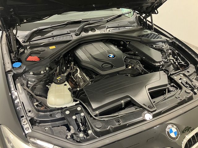 118D 5DOOR RHD