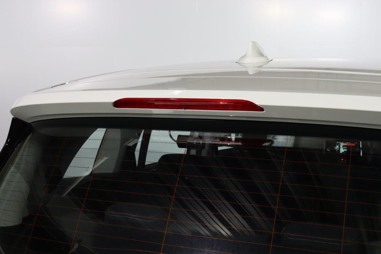 220I GRAN TOURER RHD