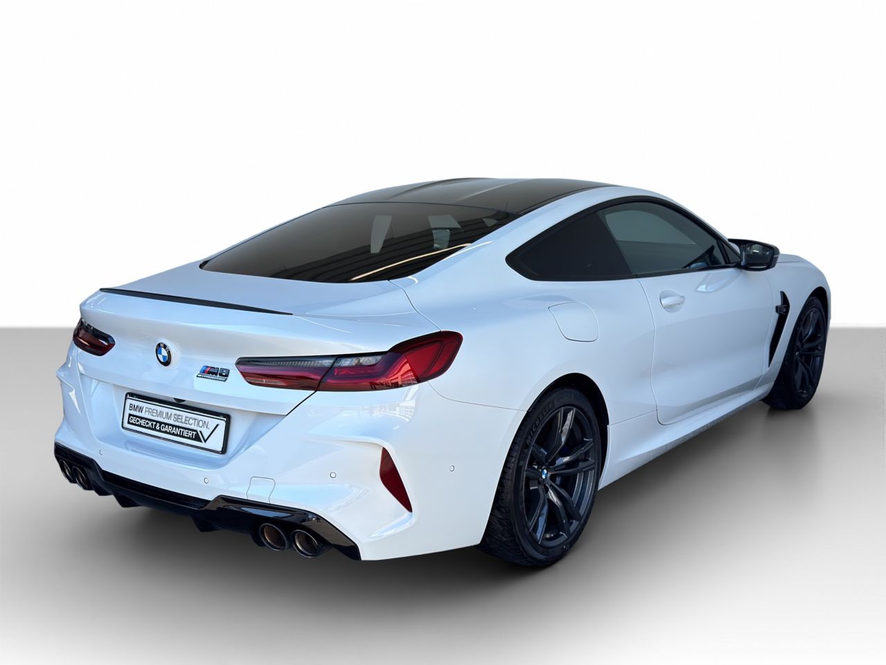 BMW M8