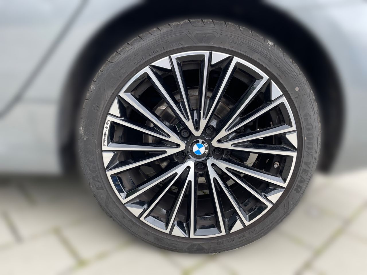 BMW 218