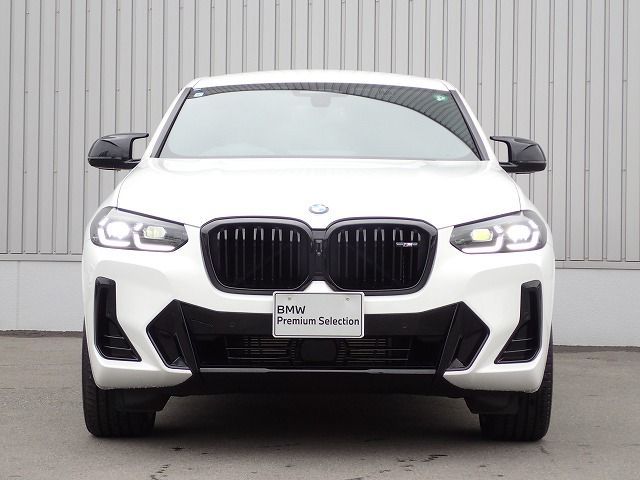 G02 X4 M40i RHD LCI
