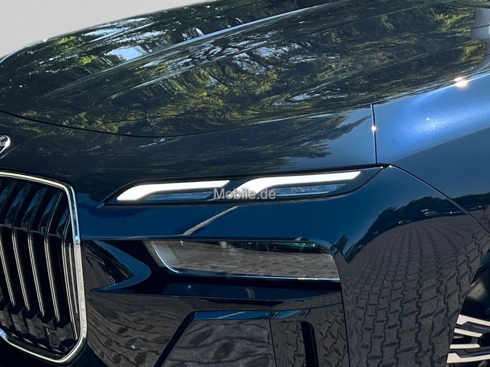 BMW 740