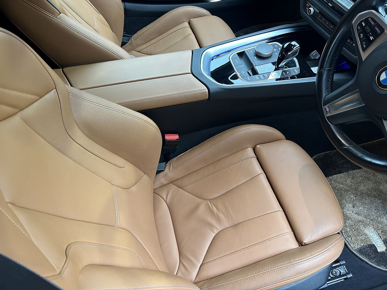 G29 z4 sDrive20i RHD