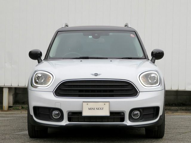 MINI CROSSOVER COOPER D