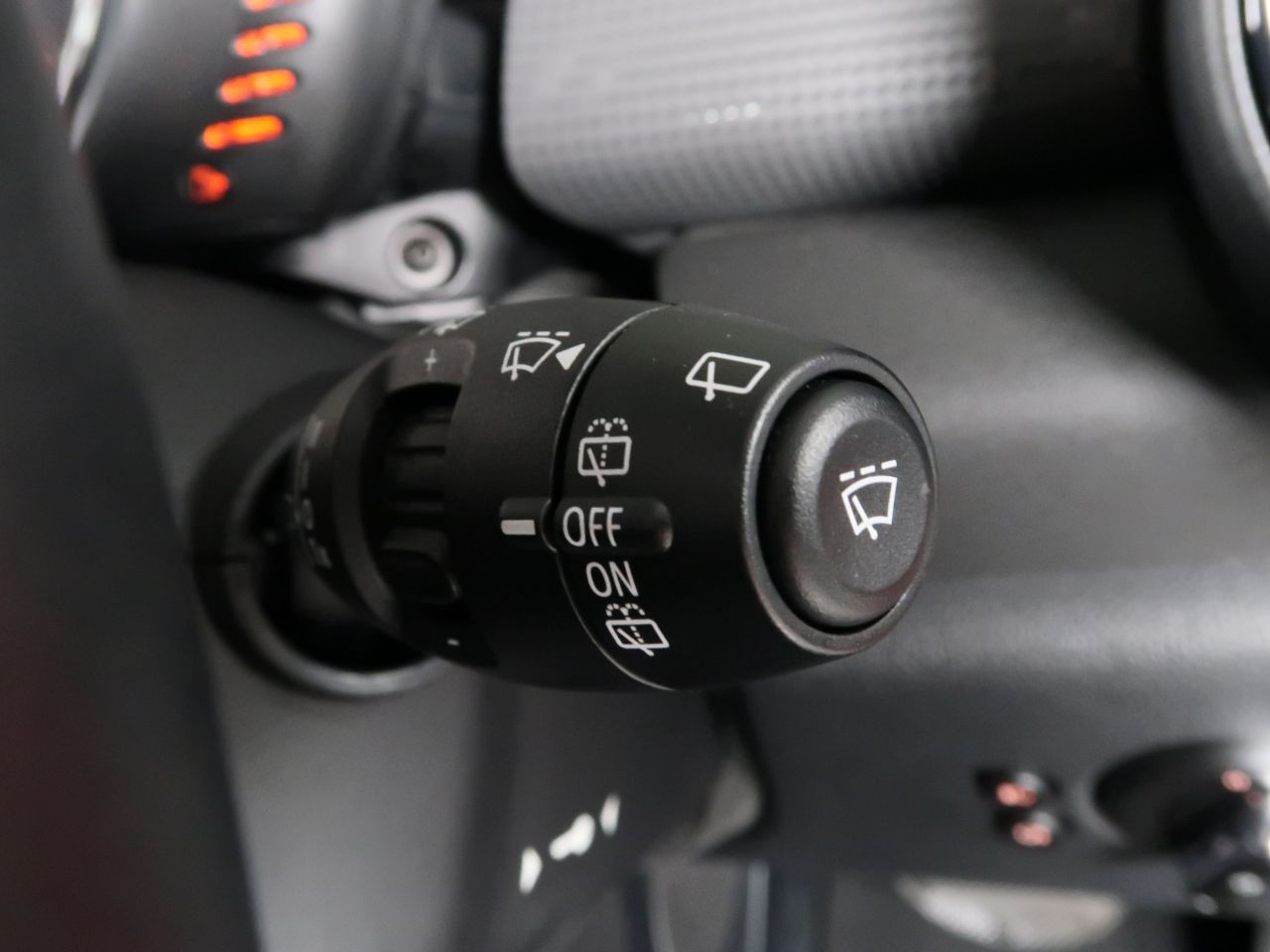 F55 COOPER