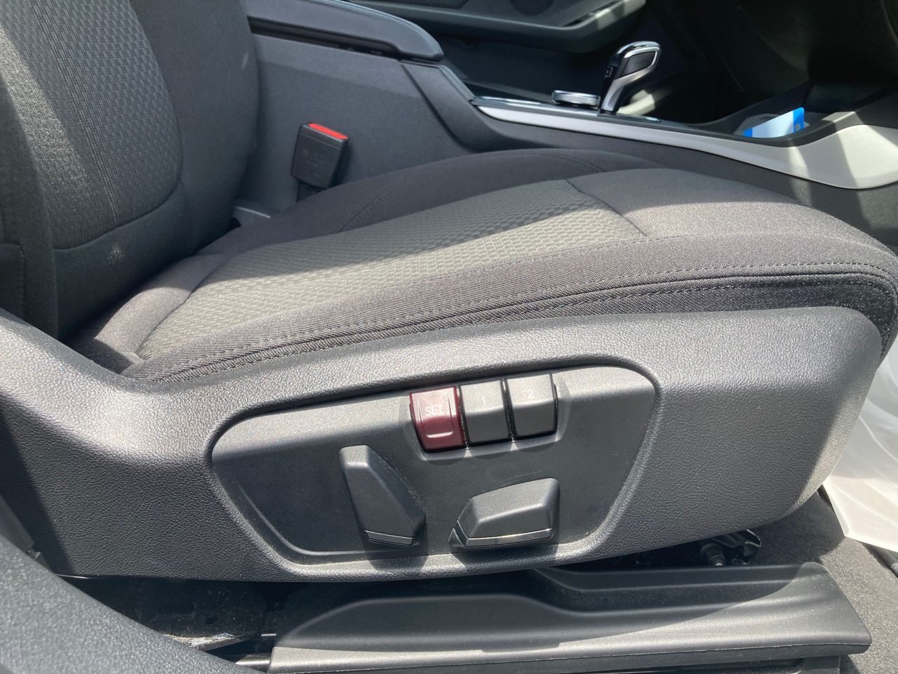 F40 118d Sports Hatch 5-door B47 2.0d