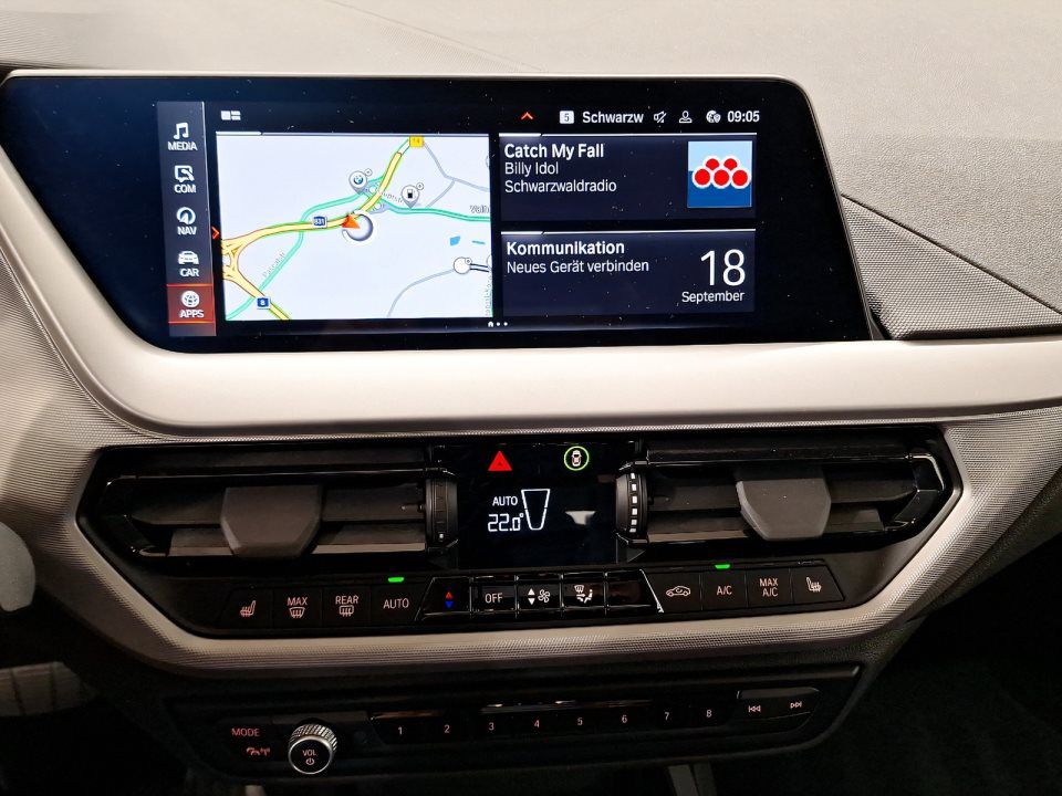 BMW 118
