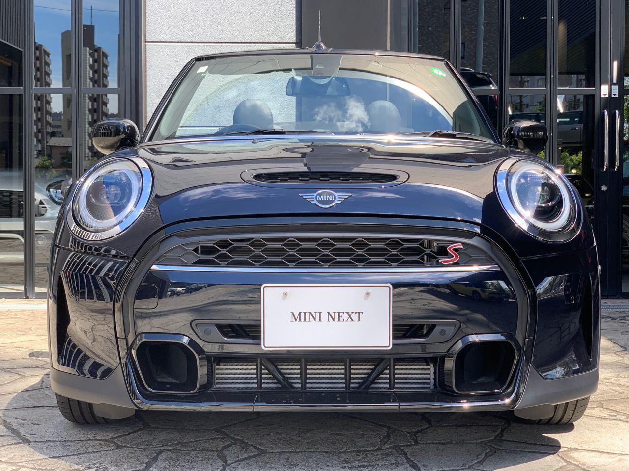 MINI Cooper S Convertible RHD