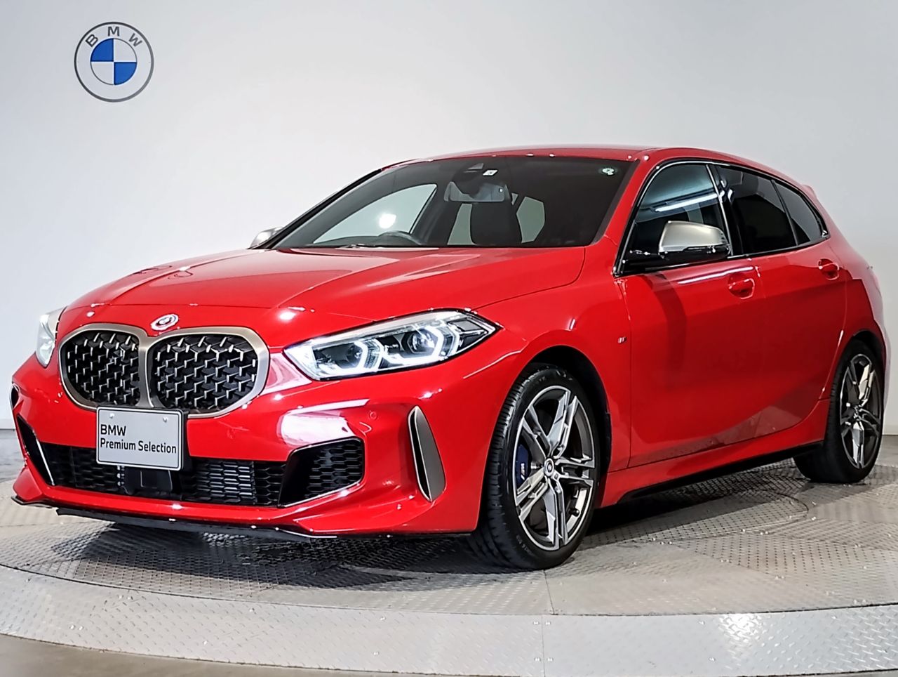 M135i xDrive