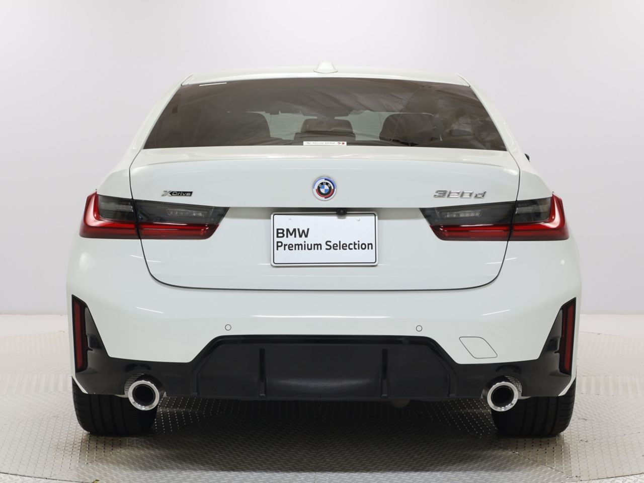 320d xDrive Berline RHD