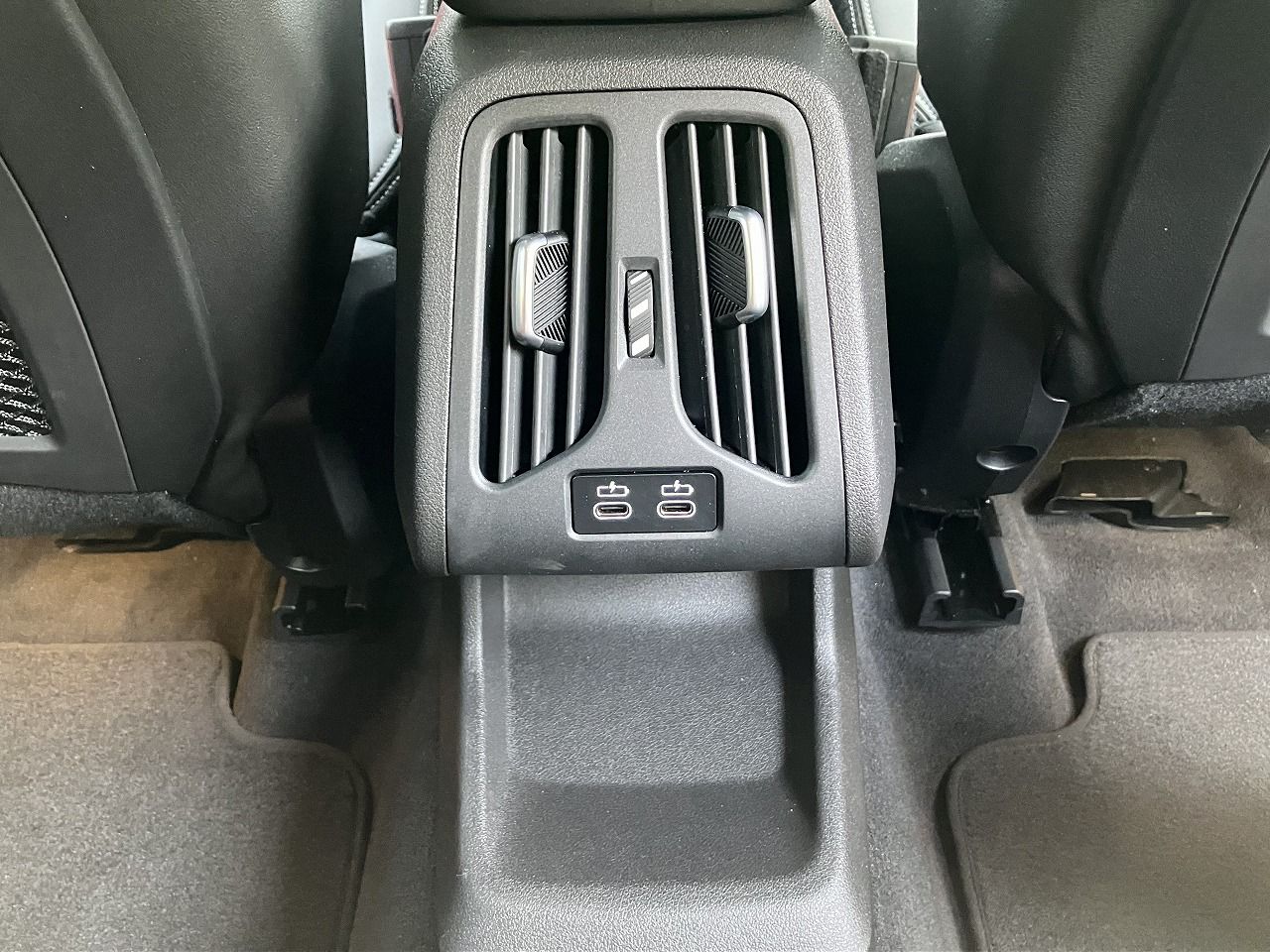 X2 M35i xDrive RHD