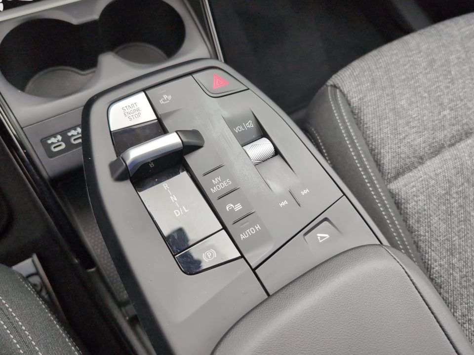 BMW 216