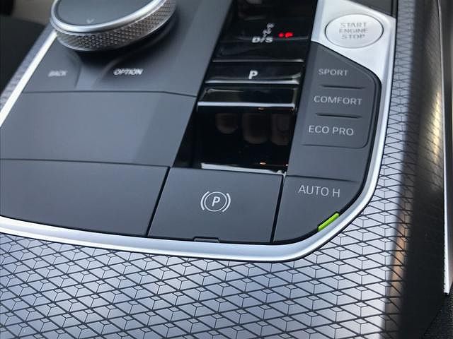 318i Touring RHD