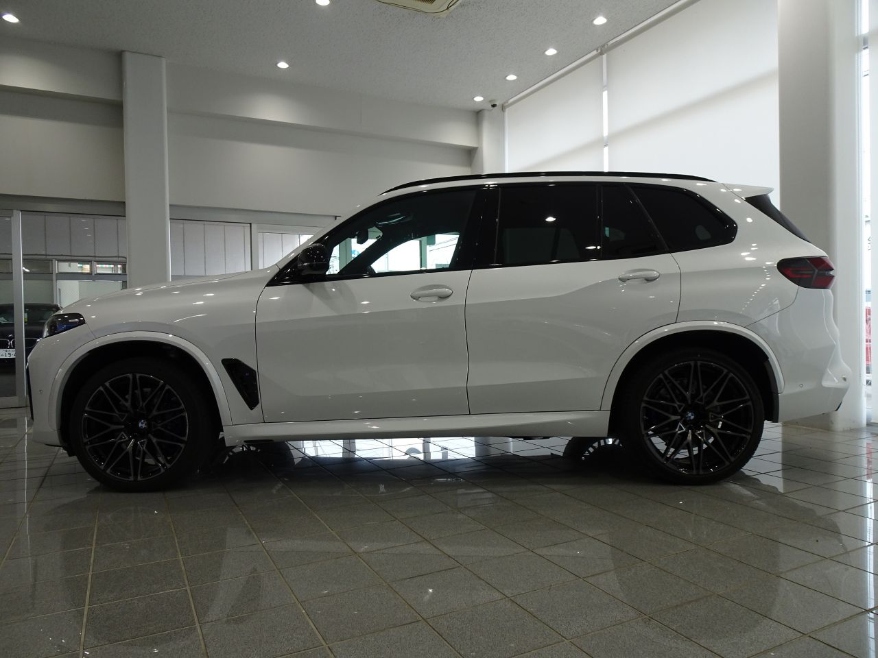 X5 M Competition RHD