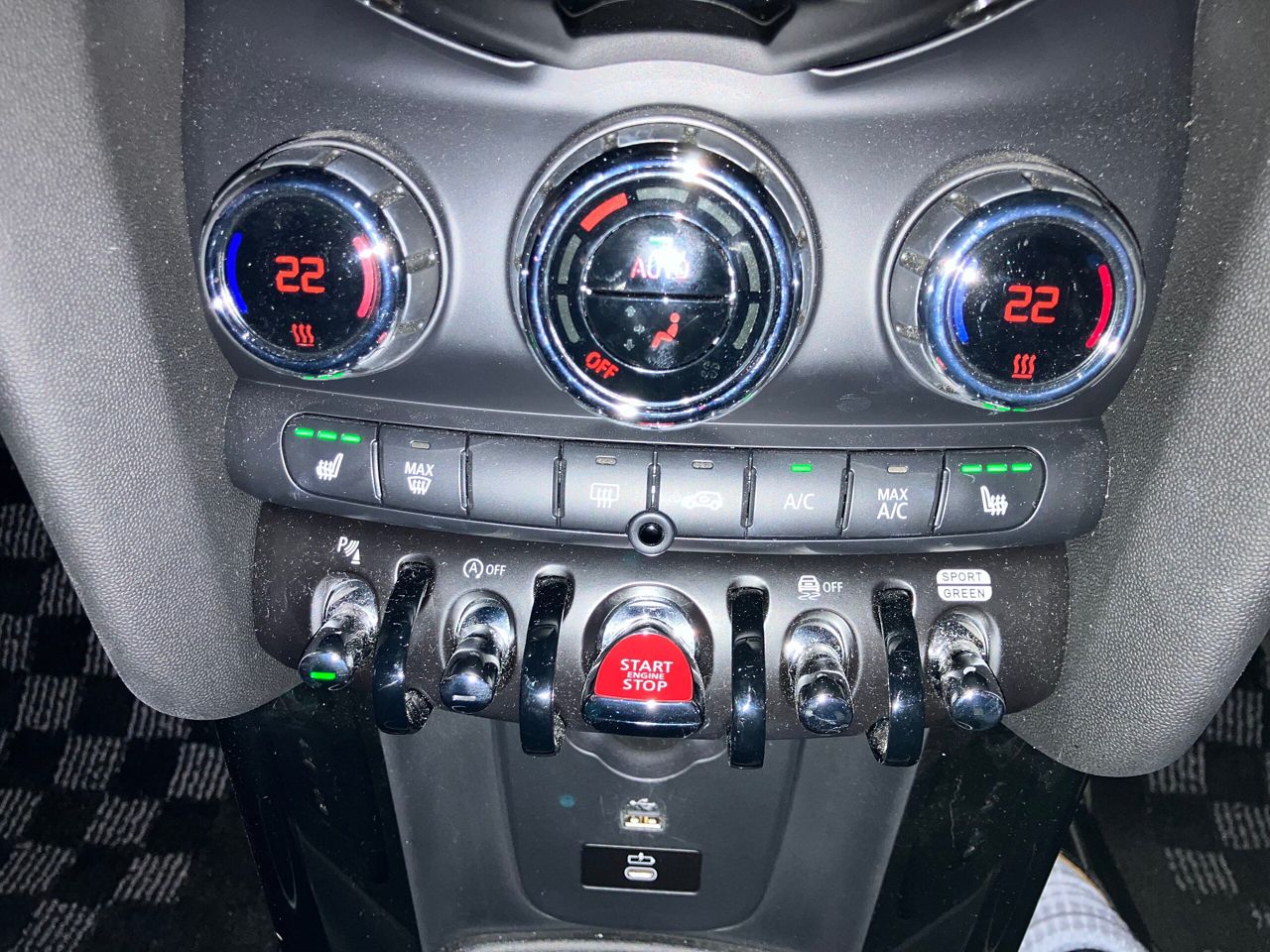 MINI JCW 3 Dr
