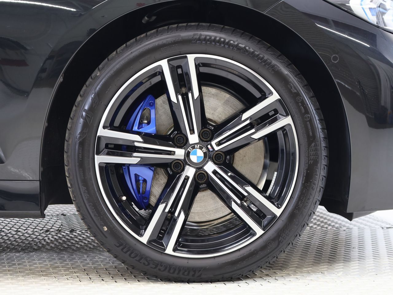 G20 320i Saloon LCI RHD MX
