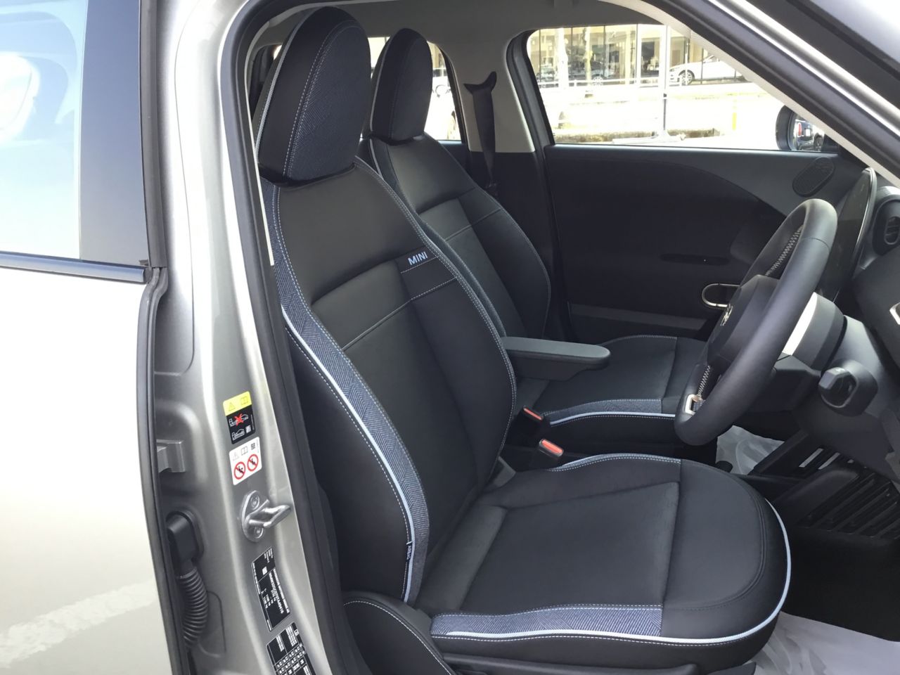 J05 MINI Aceman E