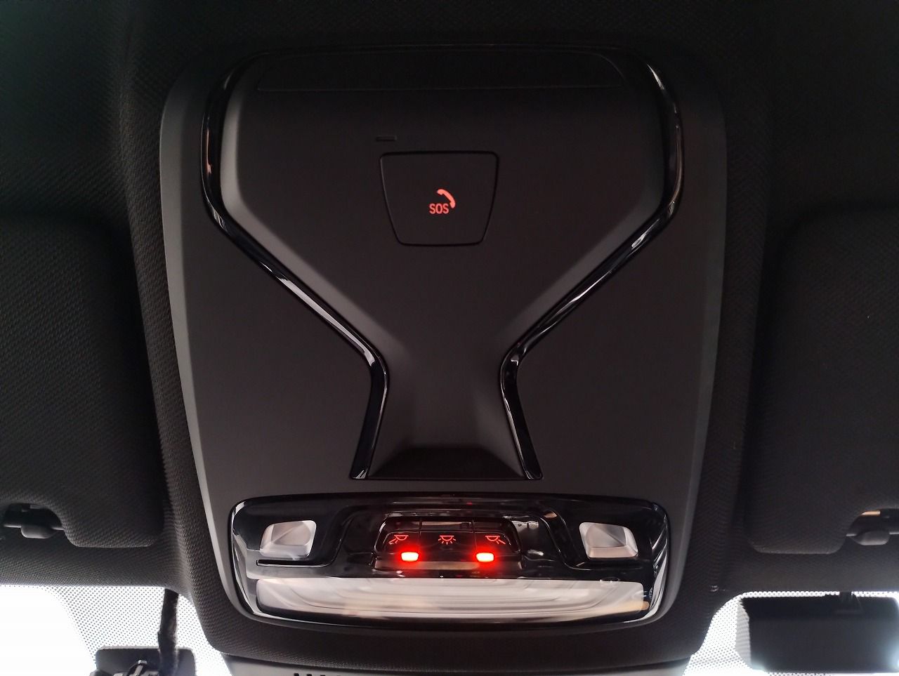 523I