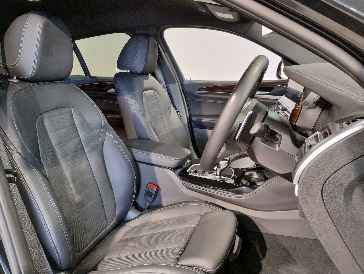 X4 xDrive20d RHD