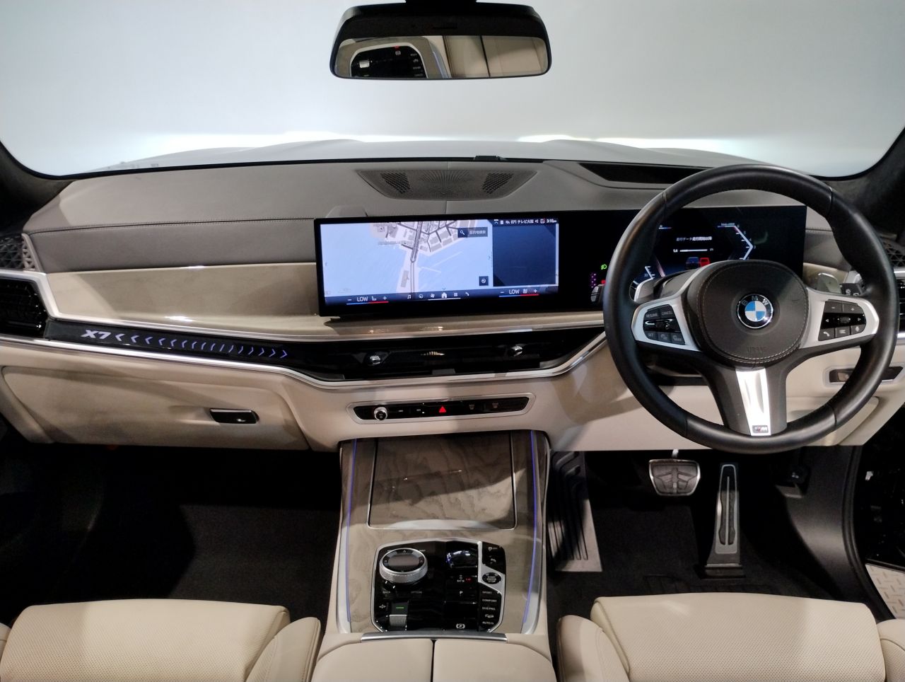 X7 xDrive40d RHD US